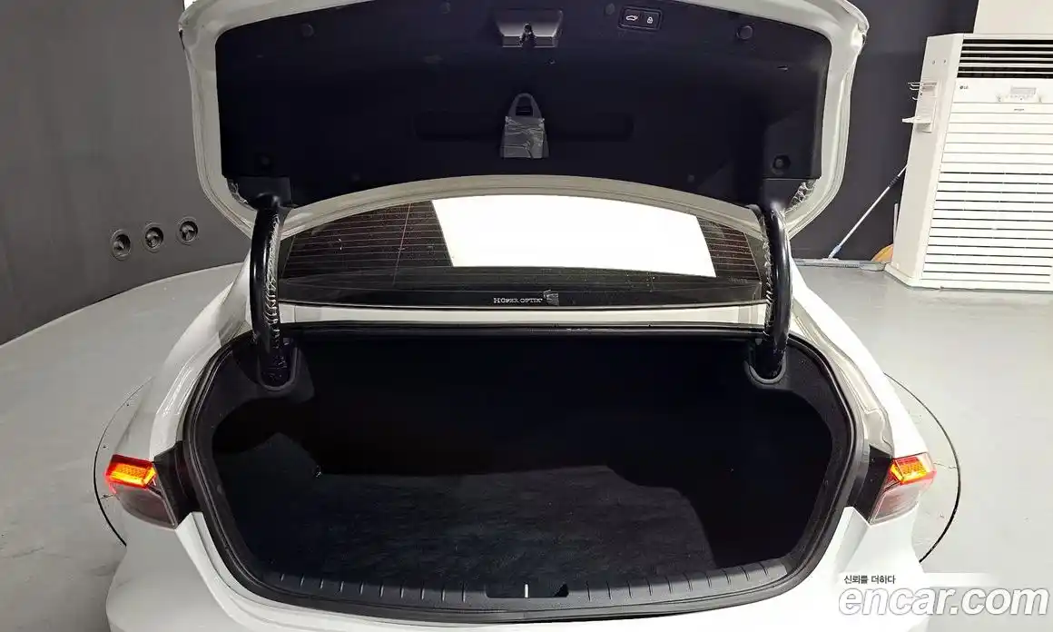 Hyundai Grandeur 2022 2.5 гидро в Москве № 1684300, фото 25