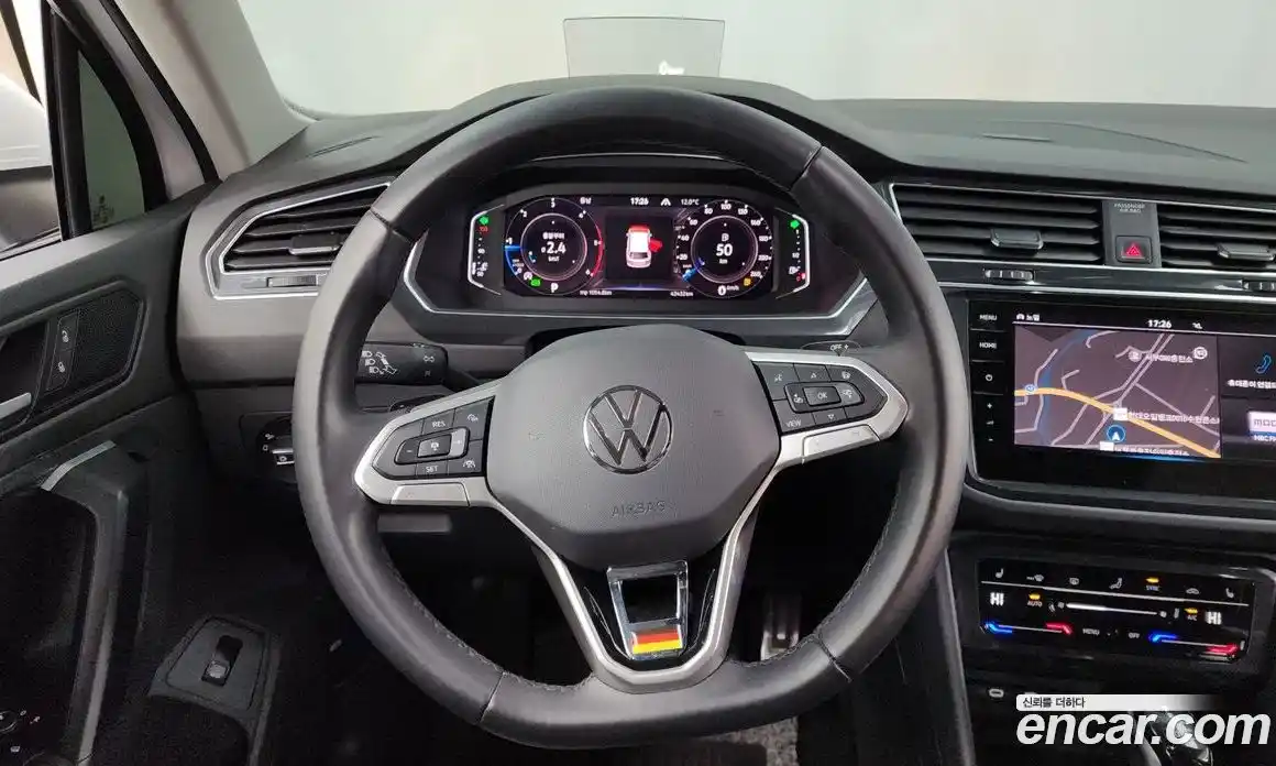 Volkswagen Tiguan 2022 2.0 гидро в Москве № 168633, фото 13