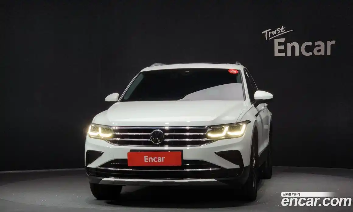 Volkswagen Tiguan 2022 2.0 гидро в Москве № 168633, фото 3