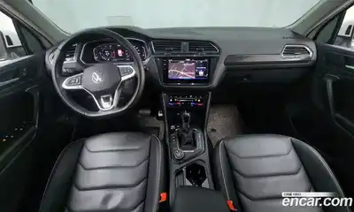 Volkswagen Tiguan 2022 2.0 гидро в Москве № 168633, миниатюра 7