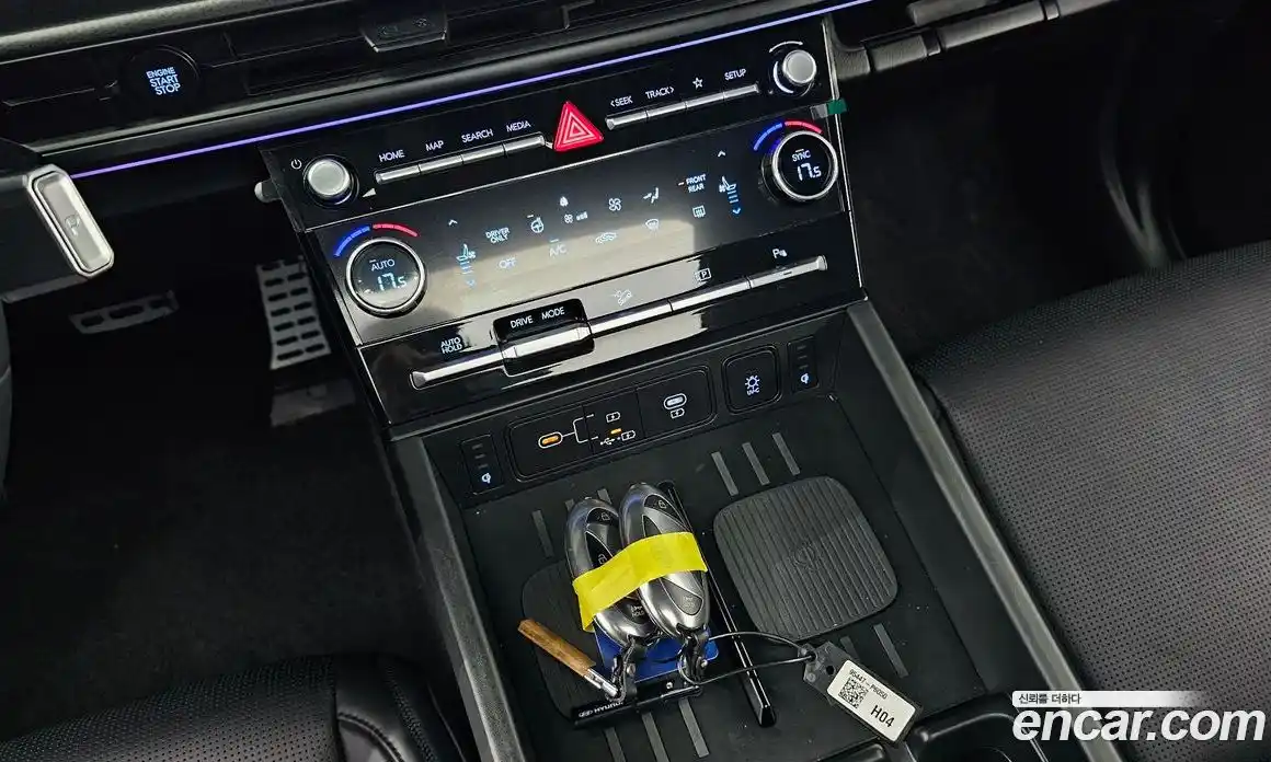Hyundai Santa Fe 2024 1.6 гидро в Москве № 1757456, фото 25