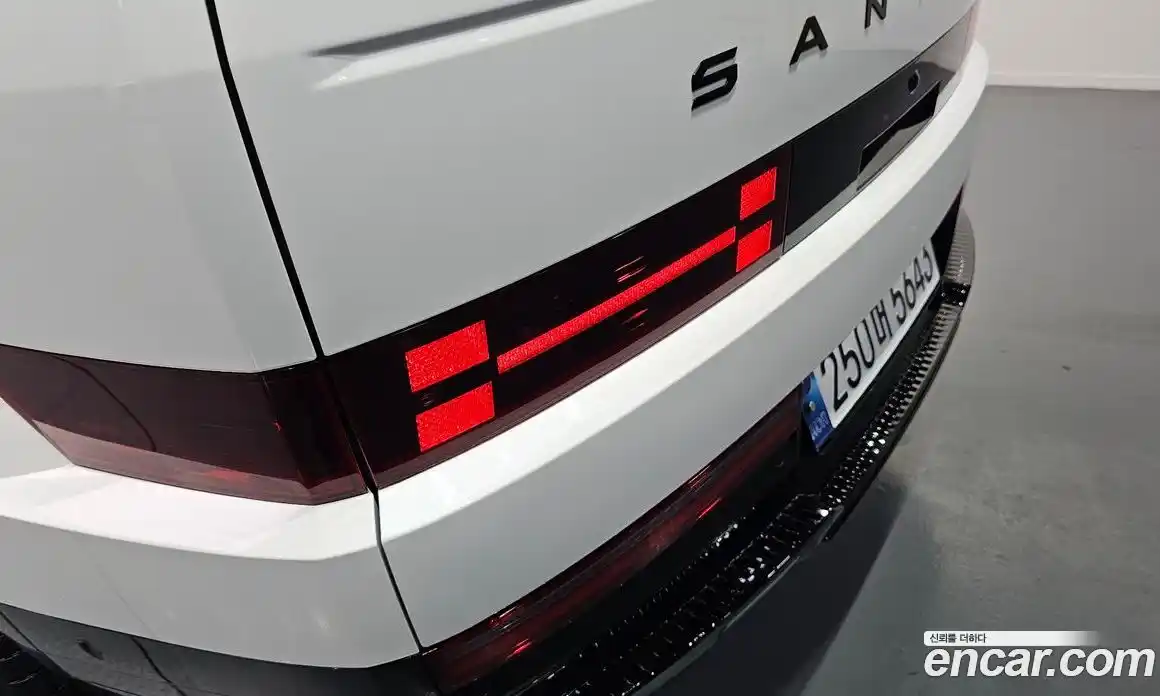 Hyundai Santa Fe 2024 1.6 гидро в Москве № 1757456, фото 9
