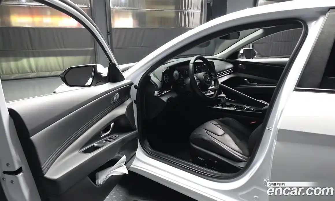 Hyundai Avante 2024 1.6 гидро в Москве № 1757704, фото 13