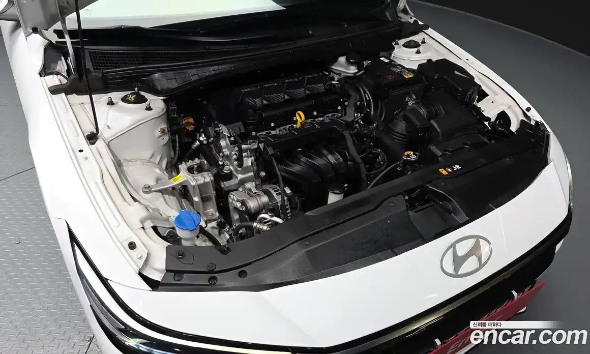 Hyundai Avante 2024 1.6 гидро в Москве № 1757704, фото 6