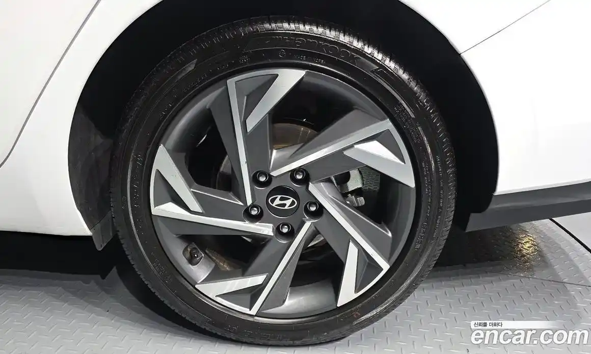 Hyundai Avante 2024 1.6 гидро в Москве № 1757704, фото 7