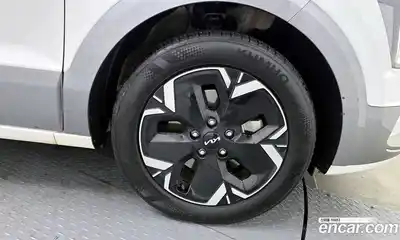 Kia Niro 2024 0.2 гидро в Москве № 1758326, миниатюра 7