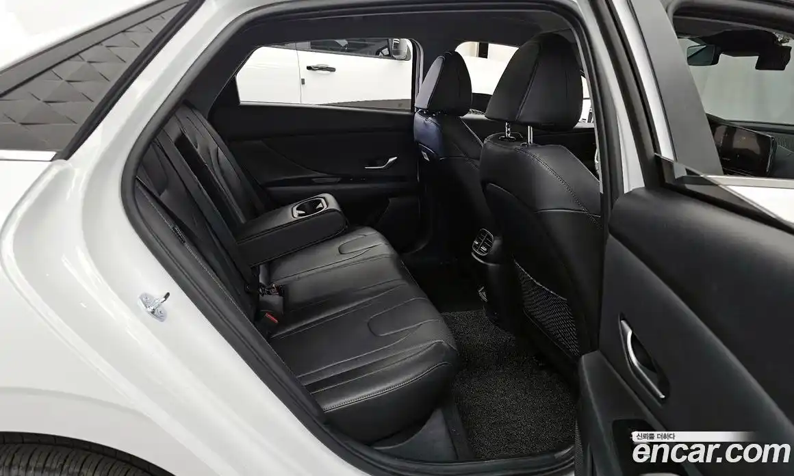 Hyundai Avante 2025 1.6 гидро в Москве № 1830208, фото 18