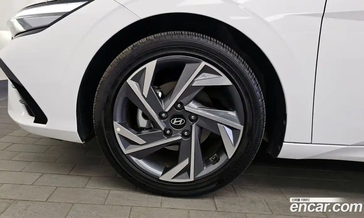 Hyundai Avante 2025 1.6 гидро в Москве № 1830208, фото 5