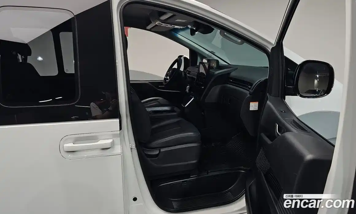 Hyundai Staria 2025 1.6 гидро в Москве № 1830336, фото 15