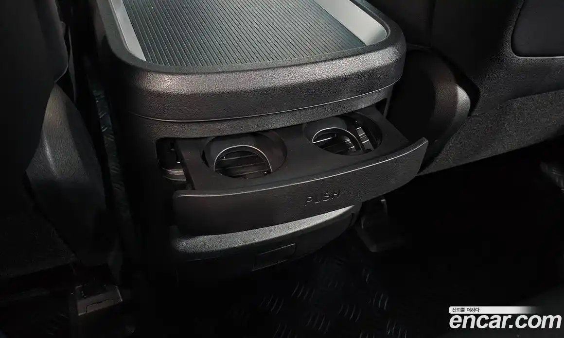 Hyundai Staria 2025 1.6 гидро в Москве № 1830336, фото 30