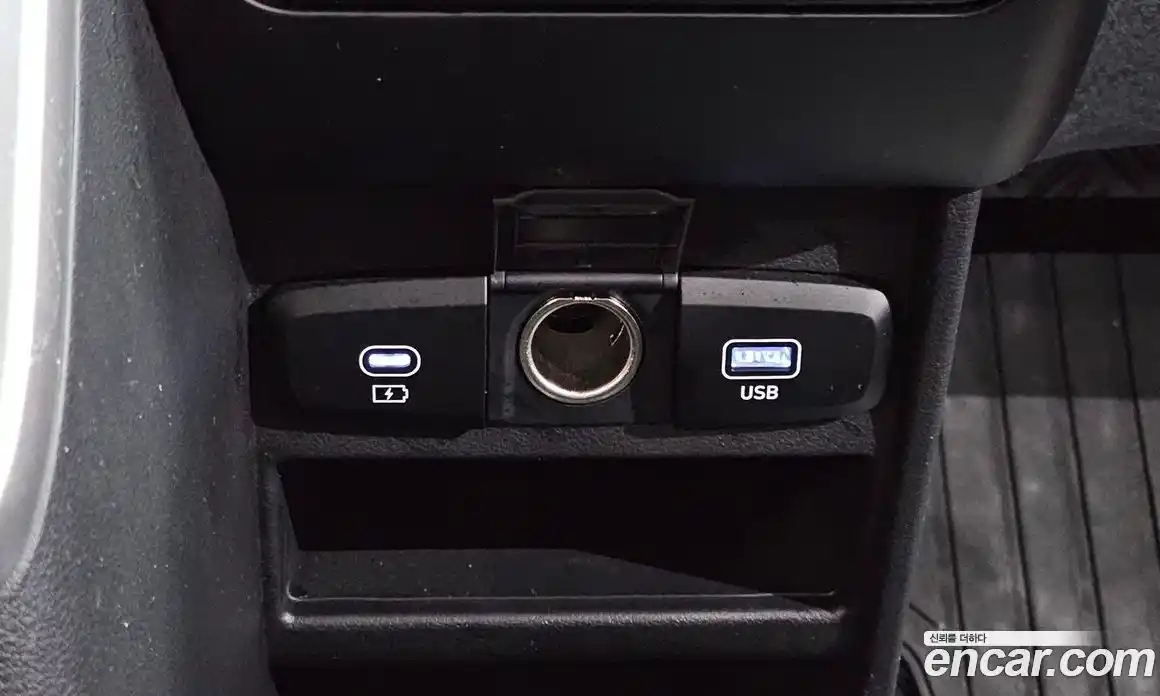Hyundai Staria 2025 1.6 гидро в Москве № 1830336, фото 32