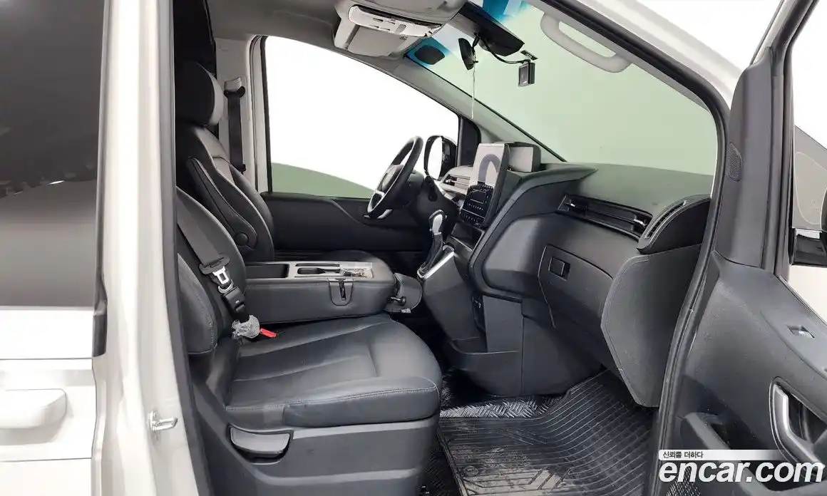 Hyundai Staria 2025 2.2 гидро в Москве № 1830380, фото 15