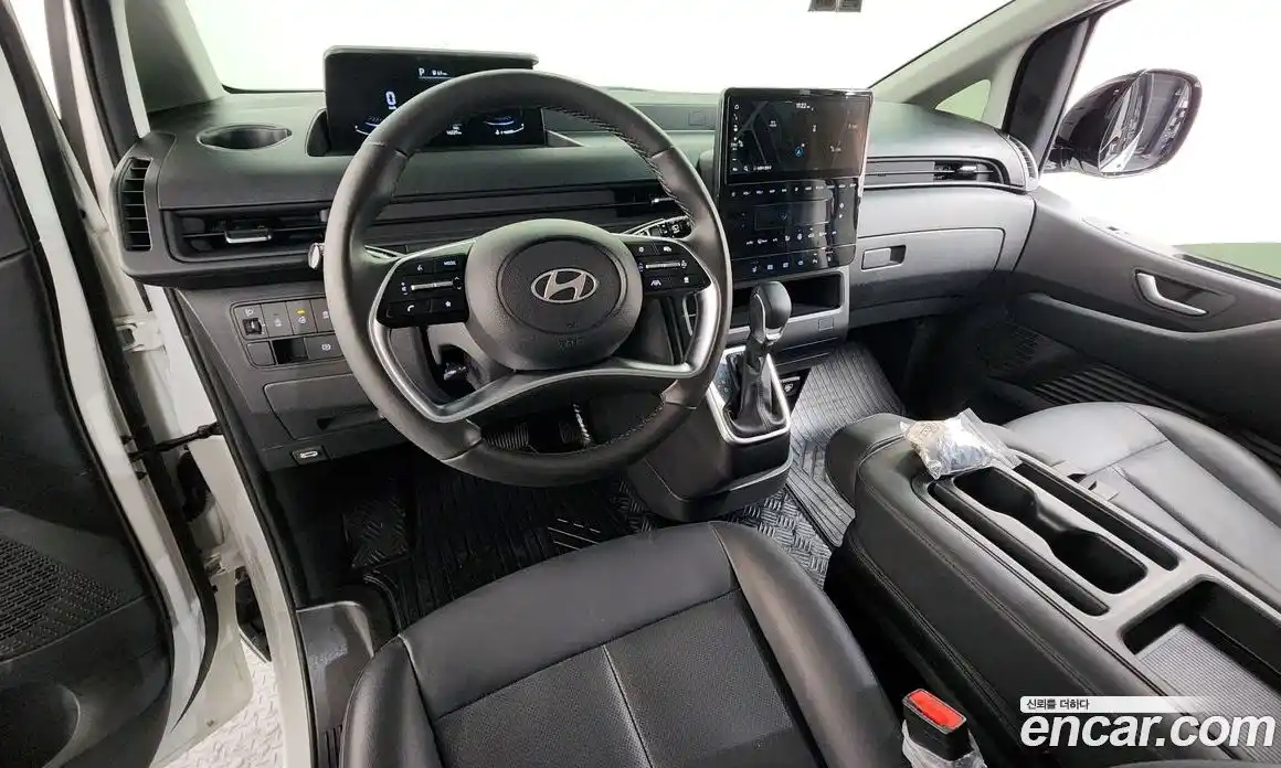 Hyundai Staria 2025 2.2 гидро в Москве № 1830380, фото 9
