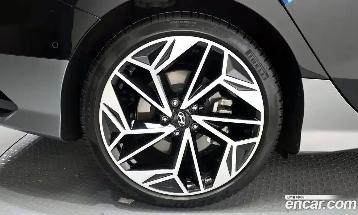 Hyundai Ioniq 6 2022 гидро в Москве № 1830404, фото 5
