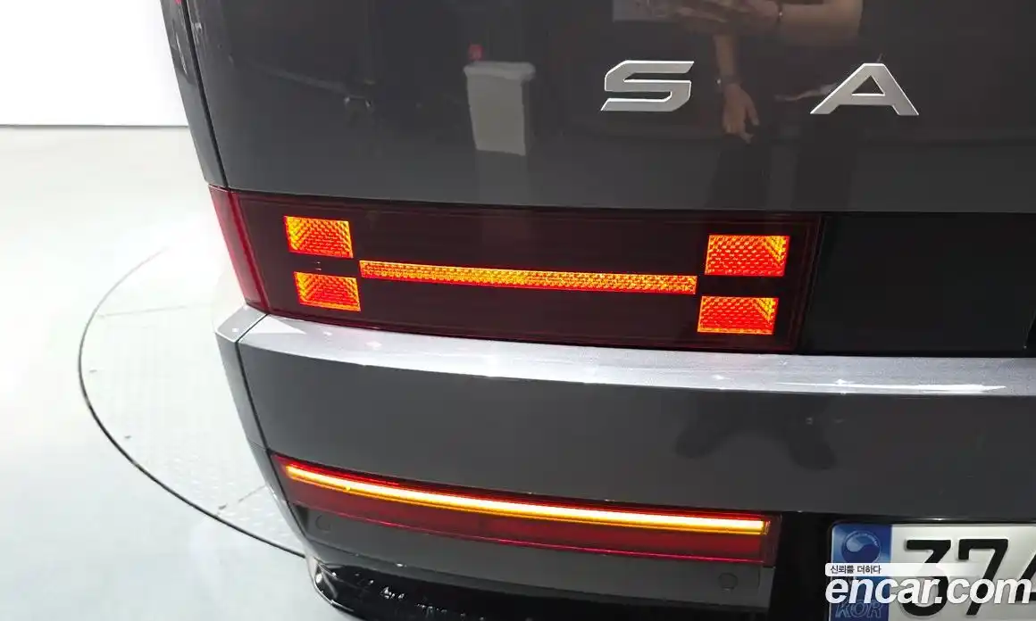 Hyundai Santa Fe 2023 2.5 гидро в Москве № 1830639, фото 9