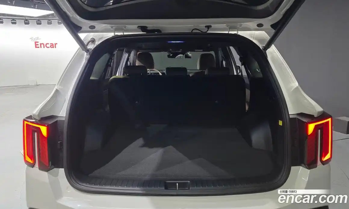 Kia Sorento 2024 1.6 гидро в Москве № 1831396, фото 26