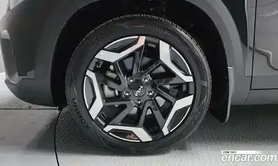 Kia Seltos 2024 1.6 гидро в Москве № 1831439, миниатюра 5