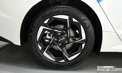 Kia K5 2025 2.0 гидро в Москве № 1831442, миниатюра 5