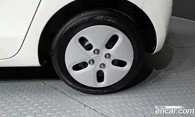 Kia Ray 2022 1.0 гидро в Москве № 1831475, миниатюра 7