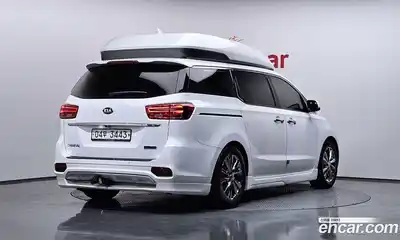 Kia Canival 2018 3.3 гидро в Москве № 1831658, миниатюра 2