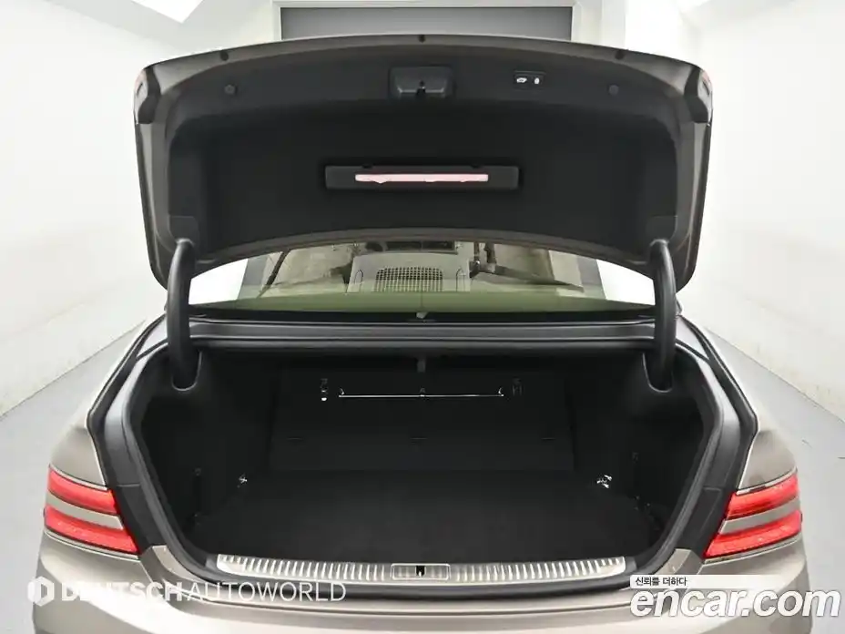 Genesis G90 2020 5.0 гидро в Москве № 1832264, фото 19