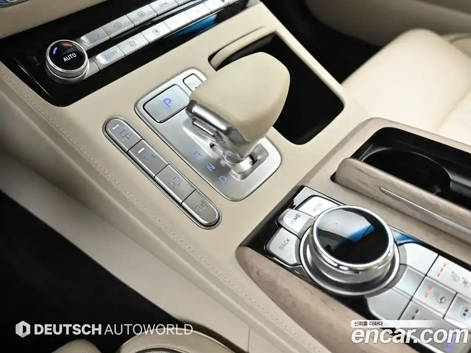 Genesis G90 2020 5.0 гидро в Москве № 1832264, фото 9