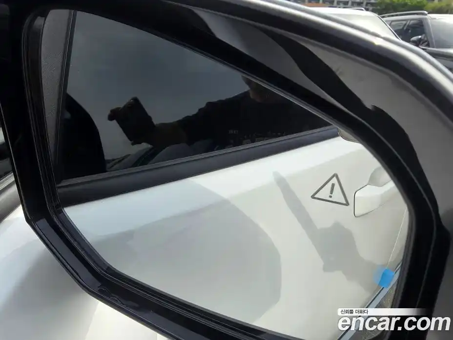 Hyundai Santa Fe 2024 1.6 гидро в Москве № 1903544, фото 13