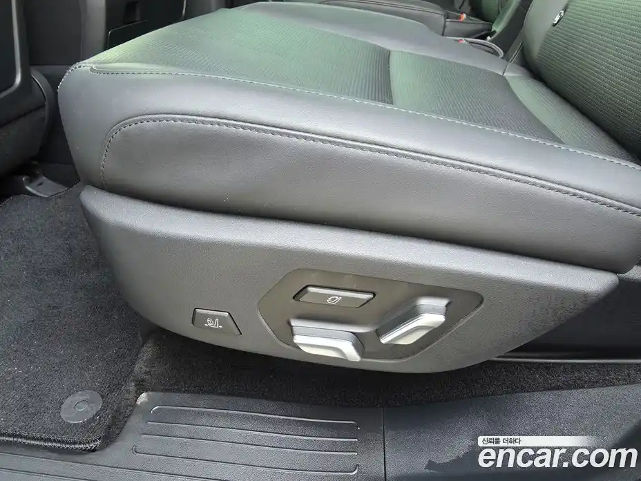 Hyundai Santa Fe 2024 1.6 гидро в Москве № 1903544, фото 15