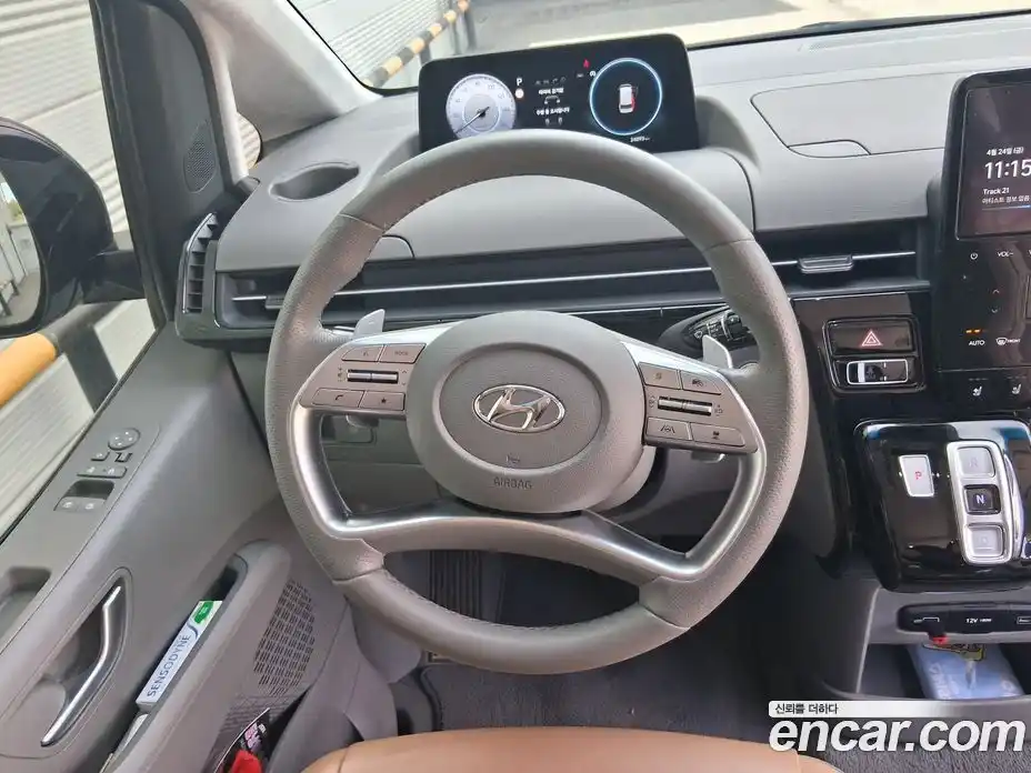 Hyundai Staria 2022 2.2 гидро в Москве № 1903687, фото 20