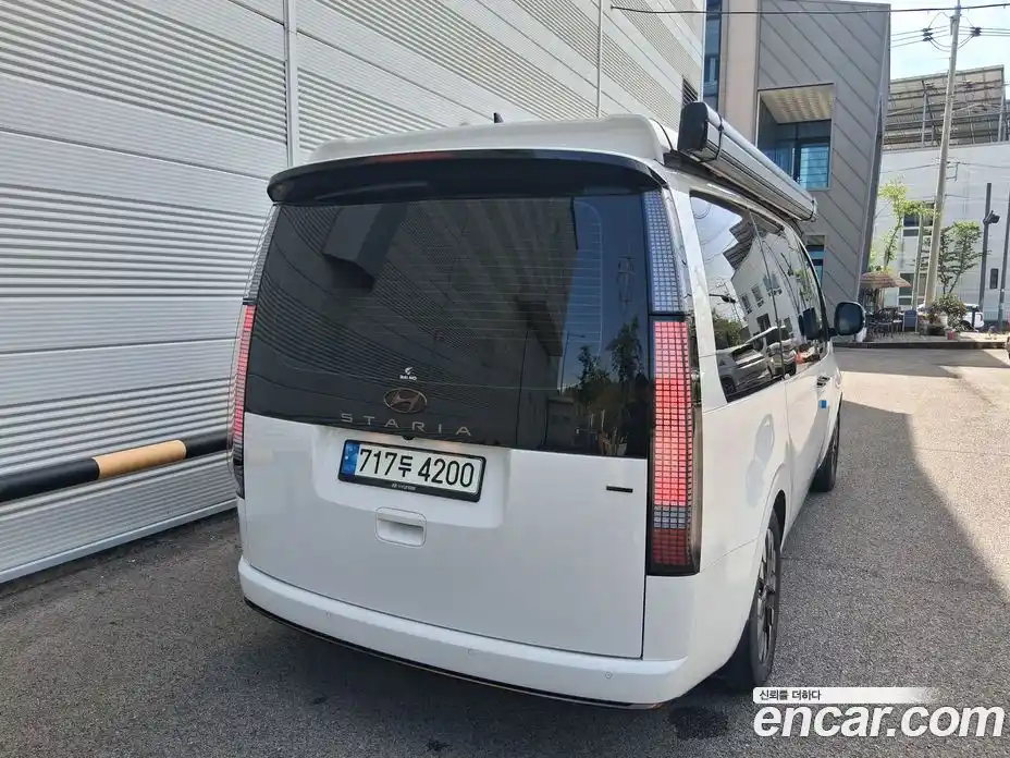 Hyundai Staria 2022 2.2 гидро в Москве № 1903687, фото 4