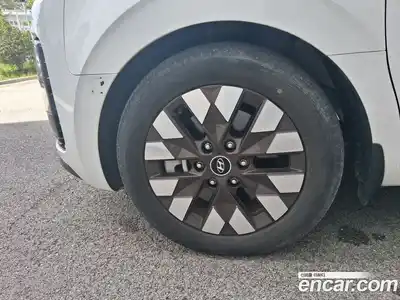 Hyundai Staria 2022 2.2 гидро в Москве № 1903687, миниатюра 5