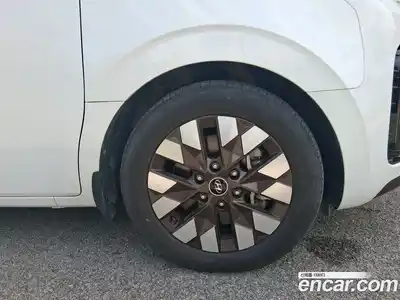 Hyundai Staria 2022 2.2 гидро в Москве № 1903687, миниатюра 8