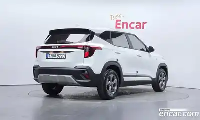 Kia Seltos 2024 2.0 гидро в Москве № 1904266, миниатюра 2