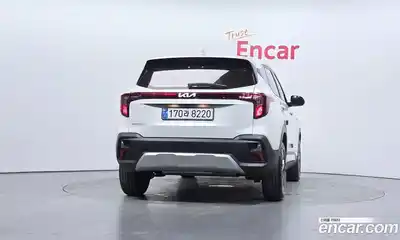 Kia Seltos 2024 2.0 гидро в Москве № 1904266, миниатюра 4