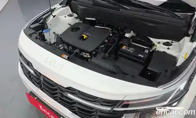 Kia Seltos 2024 2.0 гидро в Москве № 1904266, миниатюра 6