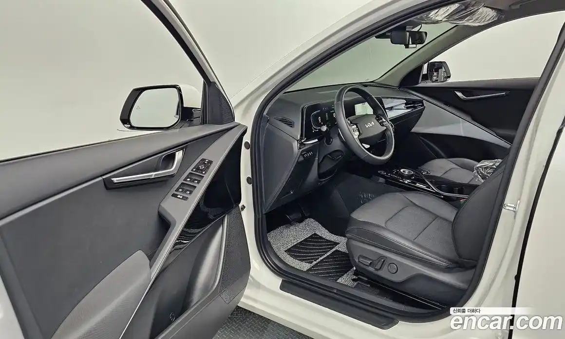 Kia Niro 2026 1.6 гидро в Москве № 1904285, фото 13
