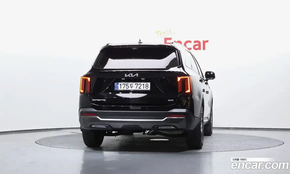 Kia Sorento 2023 1.6 гидро в Москве № 1905054, фото 4