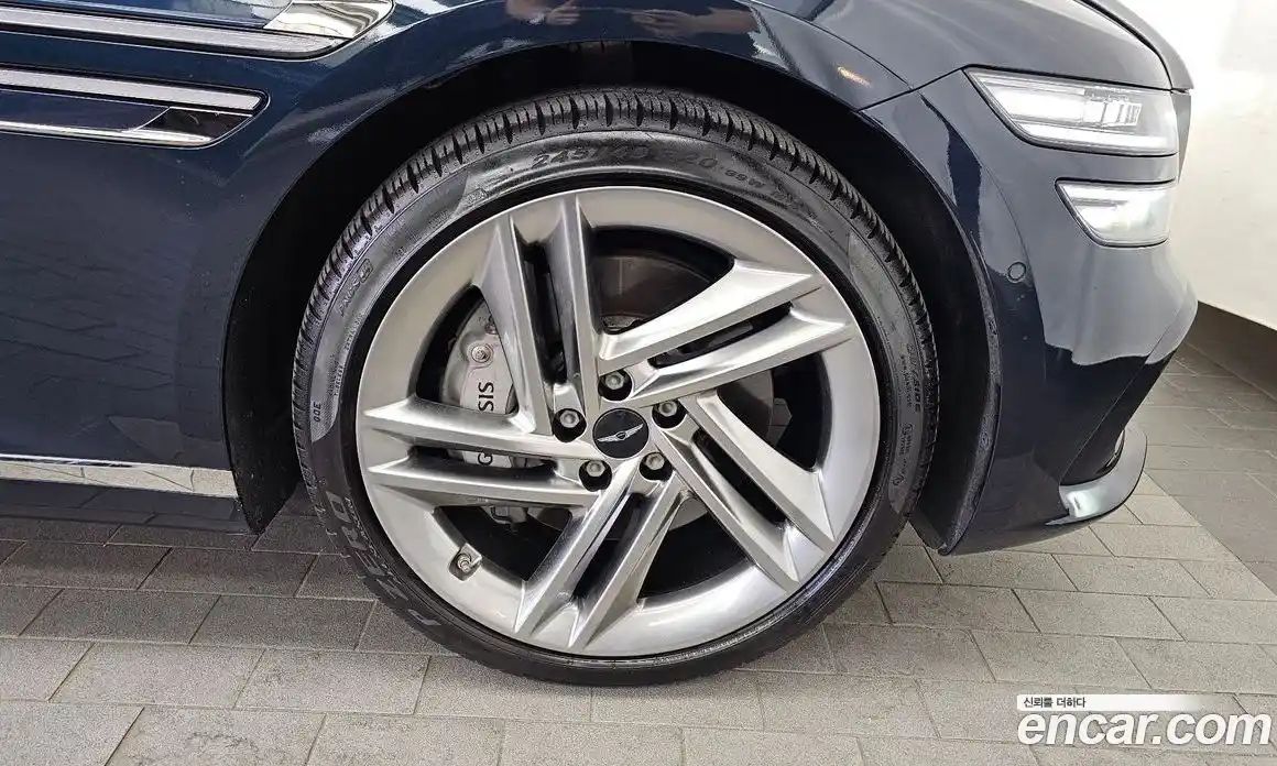 Genesis G80 2024 2.5 гидро в Москве № 1905416, фото 7