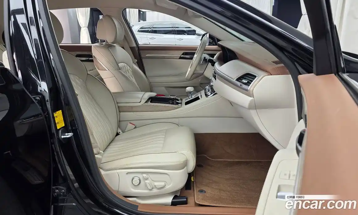 Genesis G90 2019 3.3 гидро в Москве № 1905610, фото 11