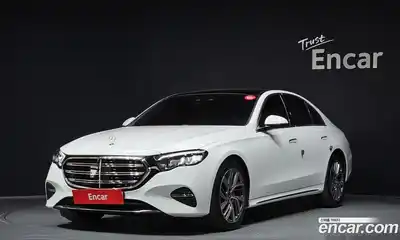 Mercedes-Benz E-Class, 2024