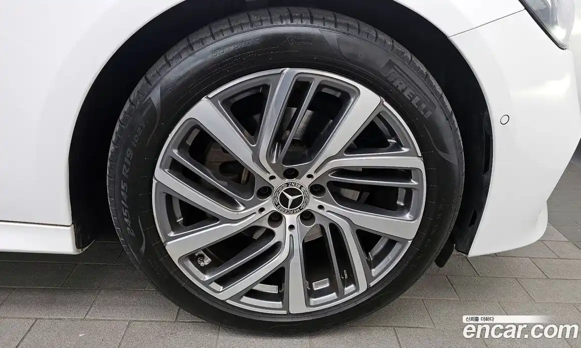 Mercedes-Benz E-Class 2024 2.0 гидро в Москве № 1906055, фото 7