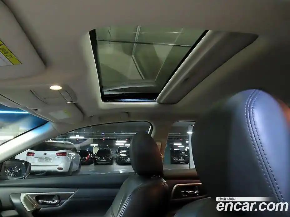 Nissan Altima 2014 2.5 гидро в Москве № 1906357, фото 17