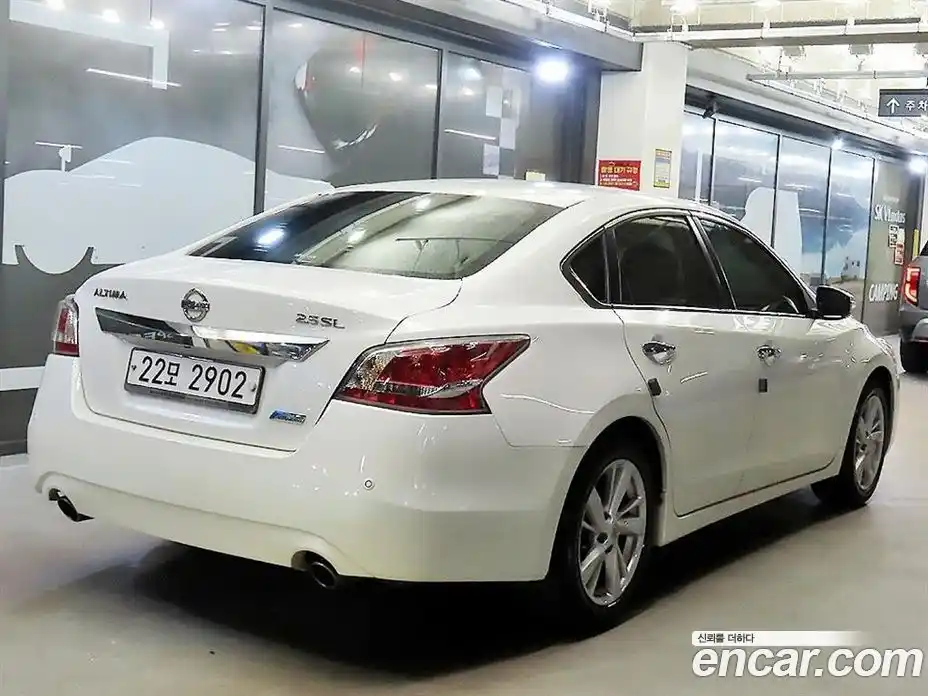 Nissan Altima 2014 2.5 гидро в Москве № 1906357, фото 4