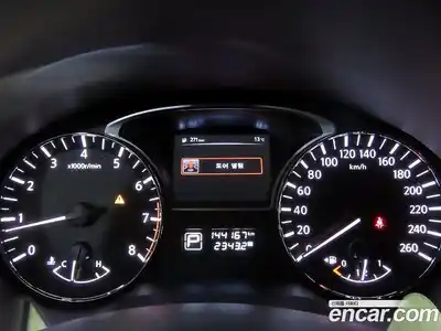 Nissan Altima 2014 2.5 гидро в Москве № 1906357, миниатюра 9