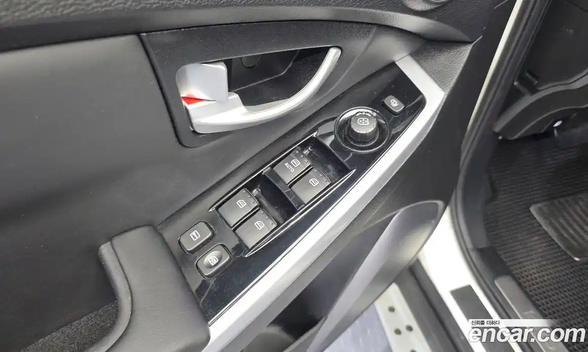 SsangYong Korando 2014 2.0 гидро в Москве № 1906427, фото 19
