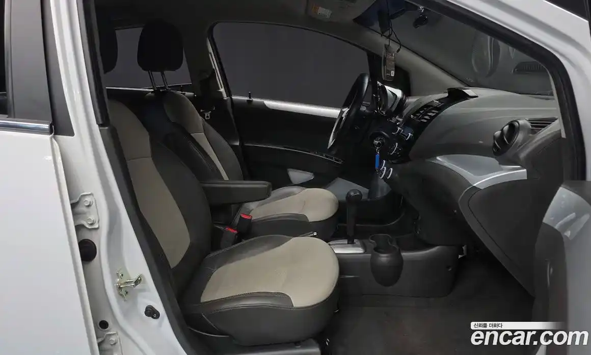 Chevrolet Spark 2014 1.0 гидро в Москве № 1907155, фото 16