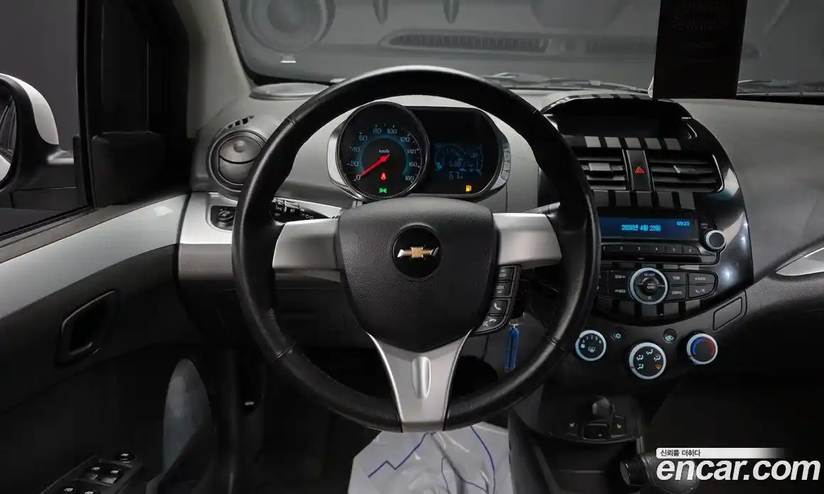 Chevrolet Spark 2014 1.0 гидро в Москве № 1907155, фото 20