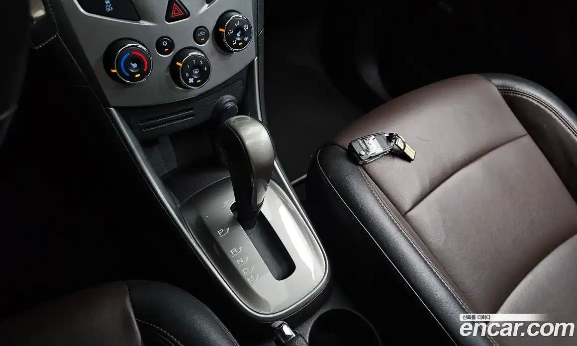 Chevrolet Trax 2015 1.4 гидро в Москве № 1907257, фото 11