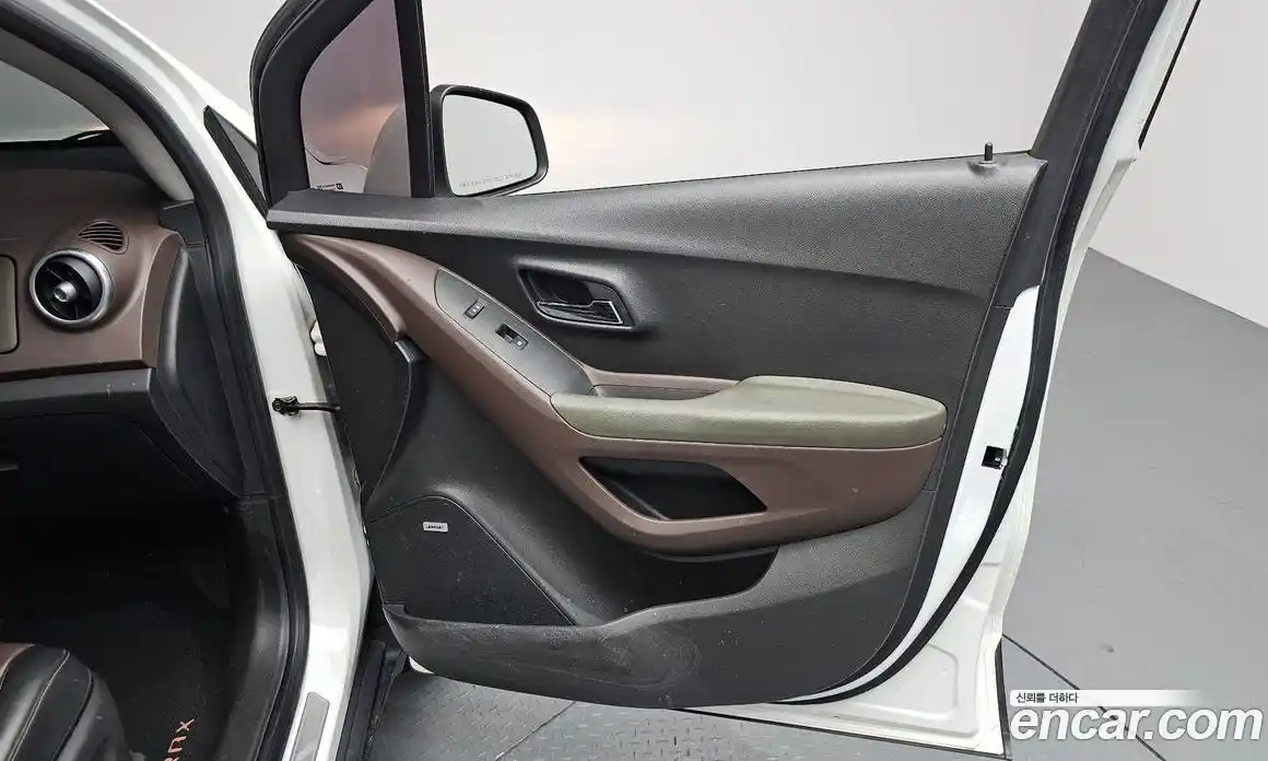 Chevrolet Trax 2015 1.4 гидро в Москве № 1907257, фото 13