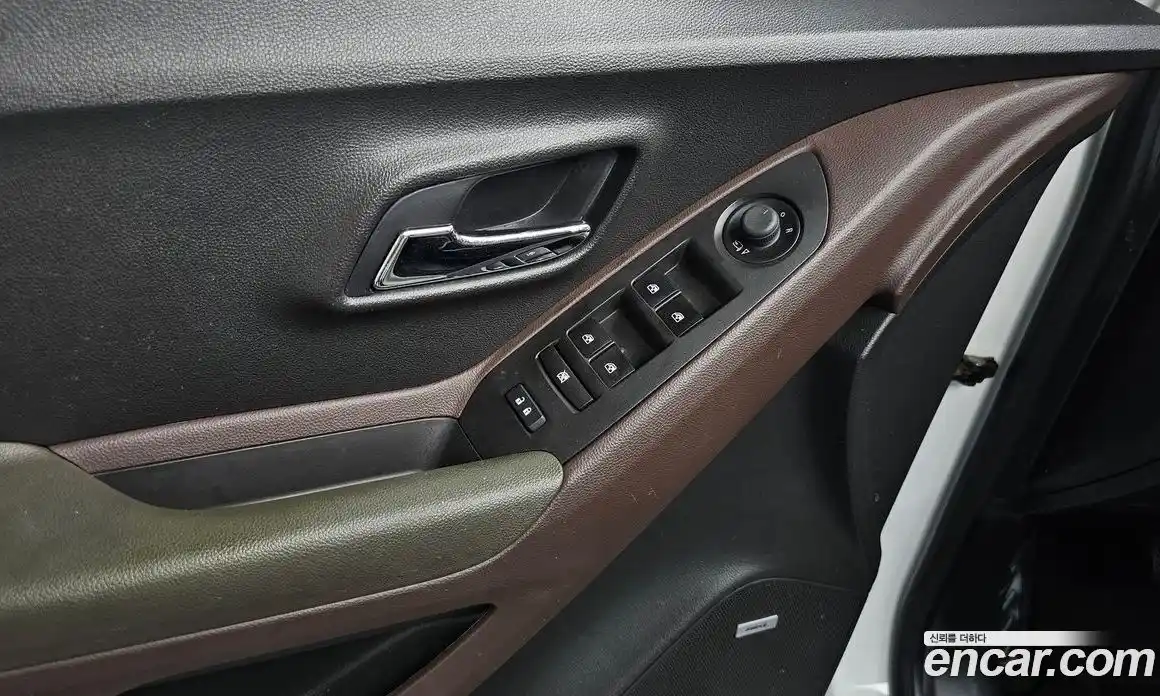 Chevrolet Trax 2015 1.4 гидро в Москве № 1907257, фото 21